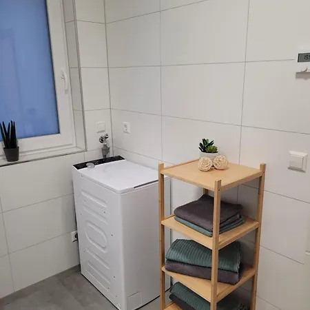 Vara *